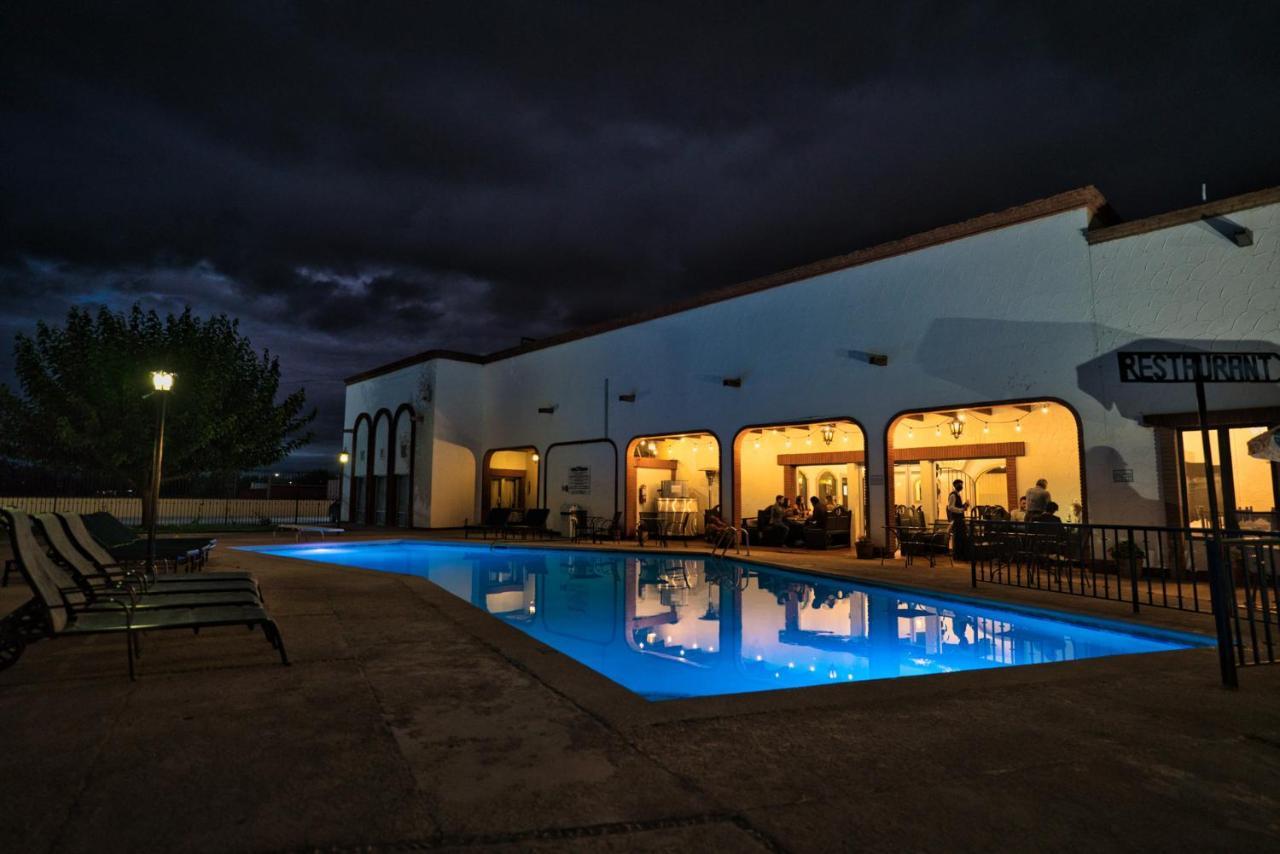 Hotel Hacienda Nuevo Casas Grandes Dış mekan fotoğraf
