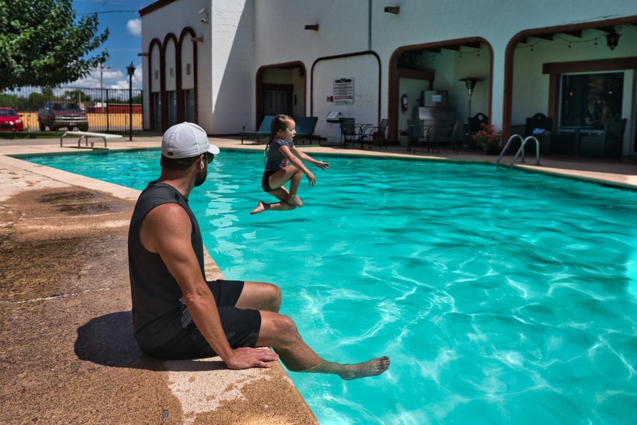 Hotel Hacienda Nuevo Casas Grandes Dış mekan fotoğraf