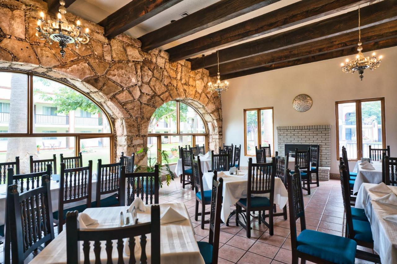 Hotel Hacienda Nuevo Casas Grandes Dış mekan fotoğraf